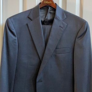 Like new Hart Shaffner Marx navy suit size 40s with 32x30 pants